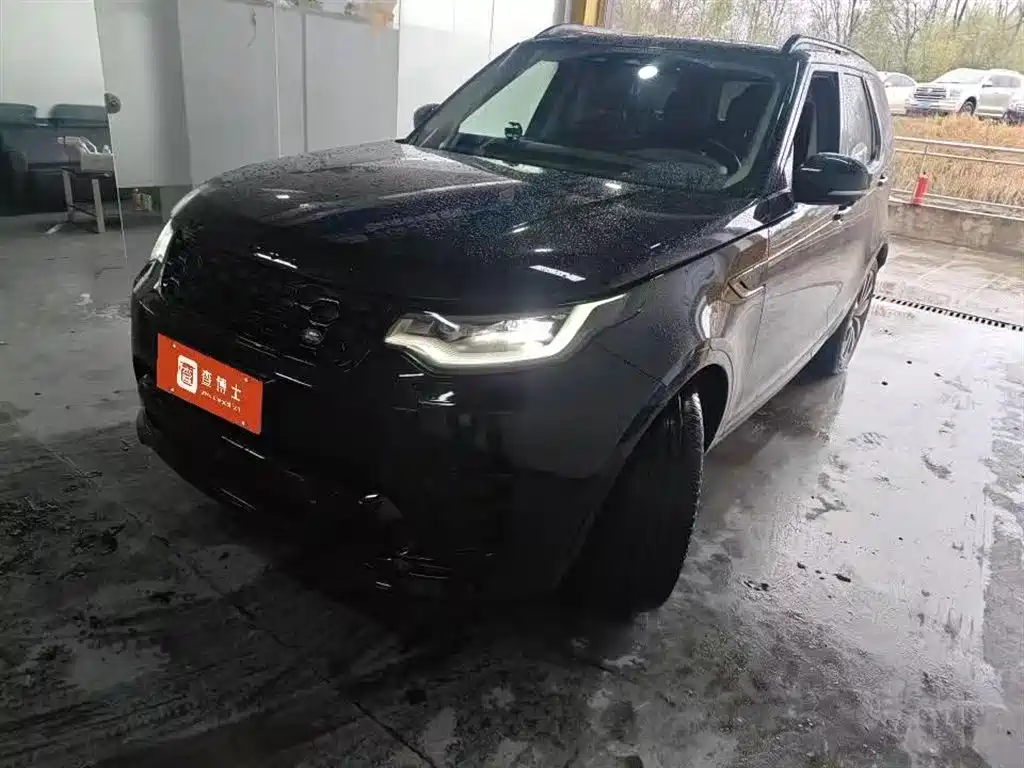 Land Rover Discovery 2022