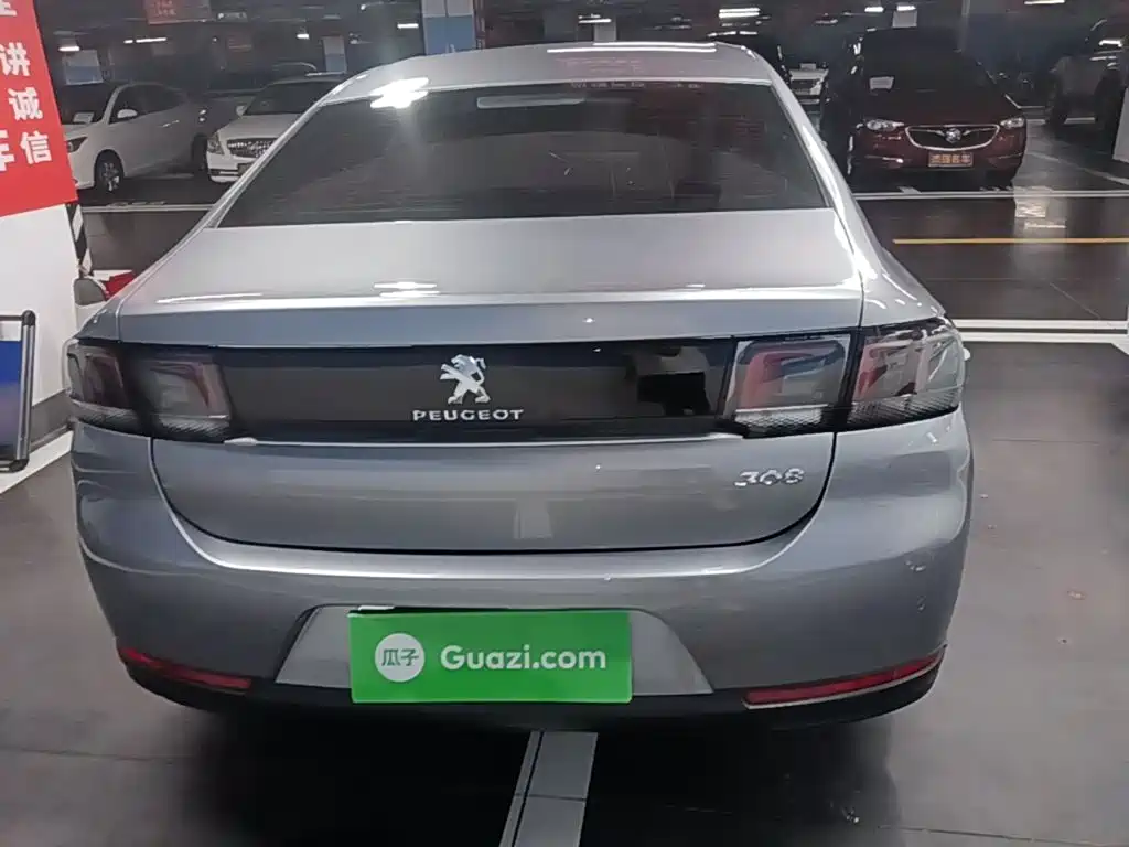 Peugeot 308 — миниатюра 6