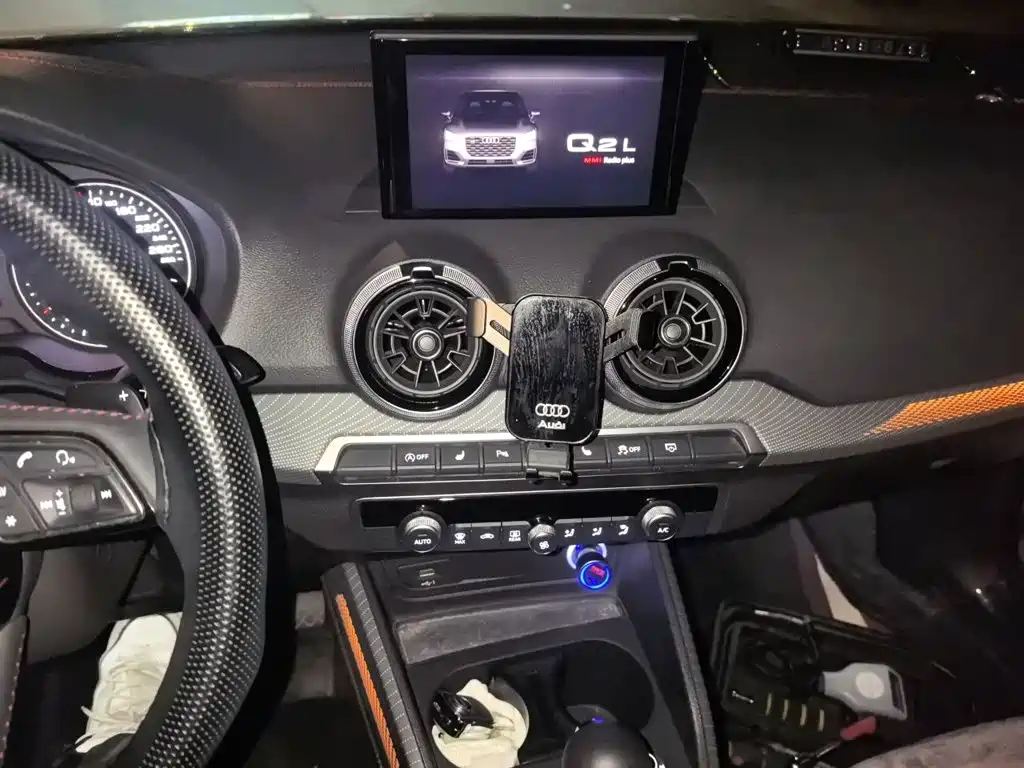 Audi Q2L — миниатюра 9