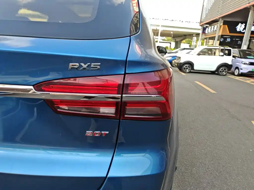 Roewe RX5 — миниатюра 8