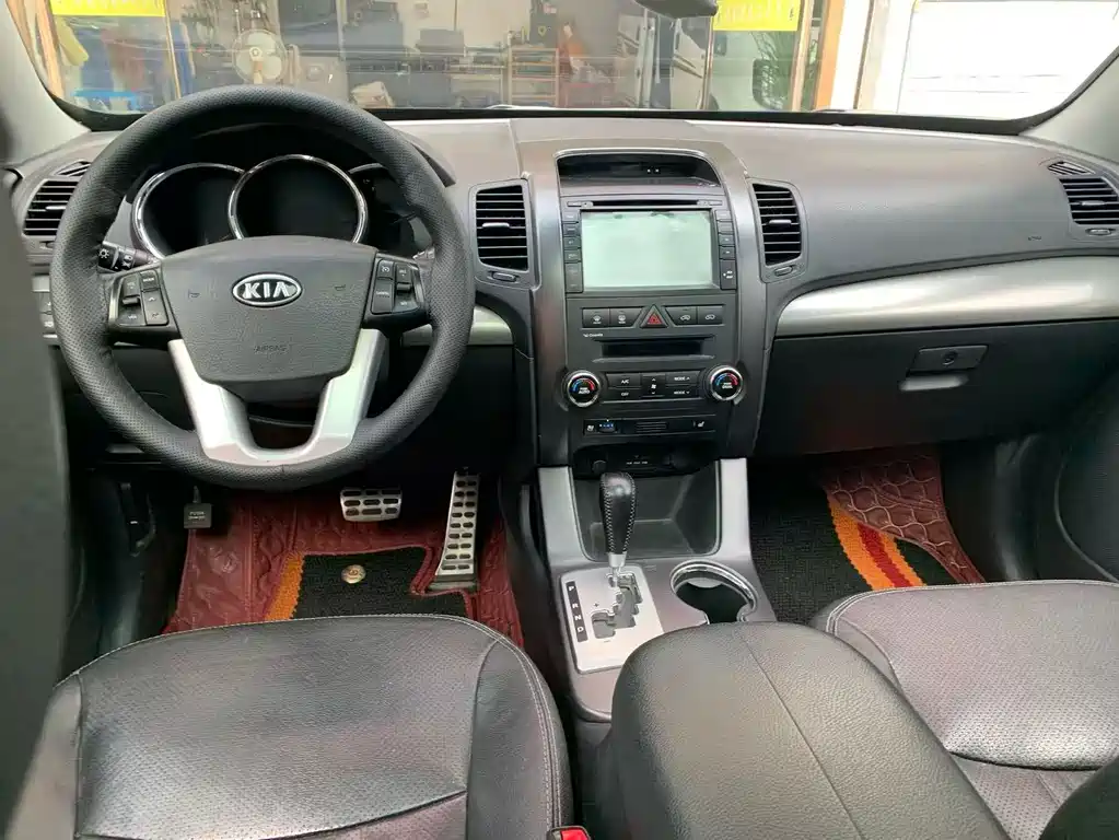 Kia Sorento — миниатюра 5