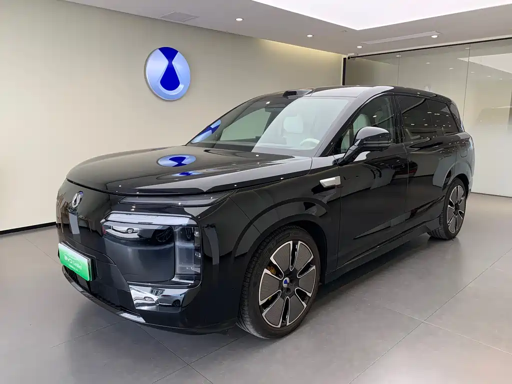 腾势N8L 2025款 旗舰型