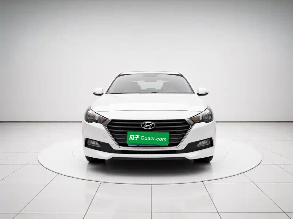 Hyundai Verna — миниатюра 23