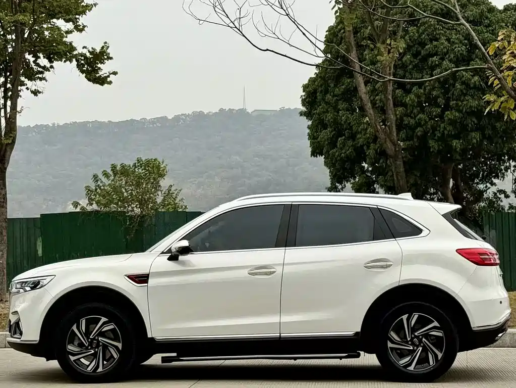 Hongqi Hongqi HS5 — миниатюра 5