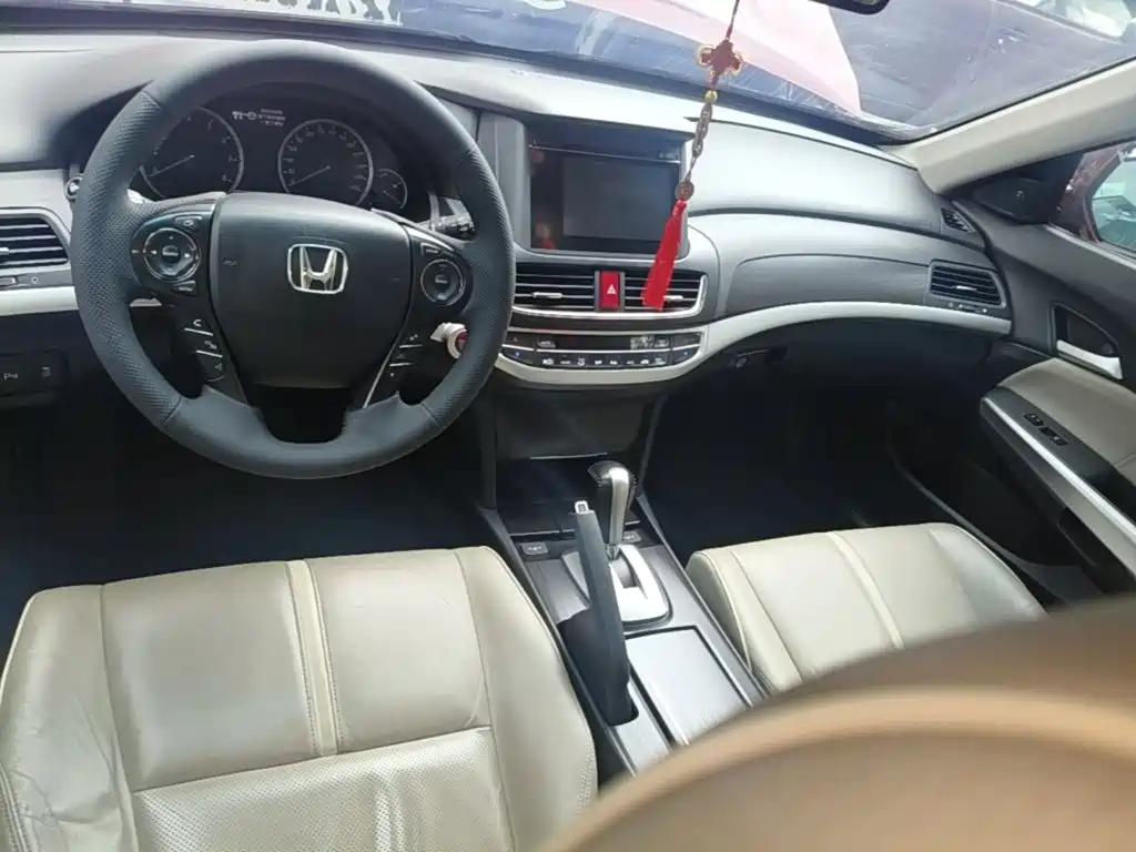 Honda Crosstour — миниатюра 10