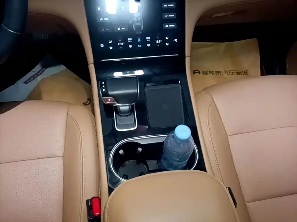 Li Auto Li ONE — миниатюра 14