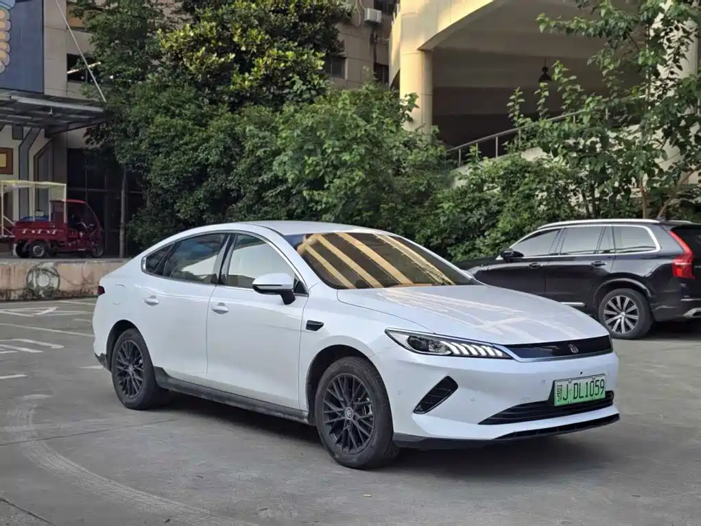 BYD Qin PLUS — миниатюра 3