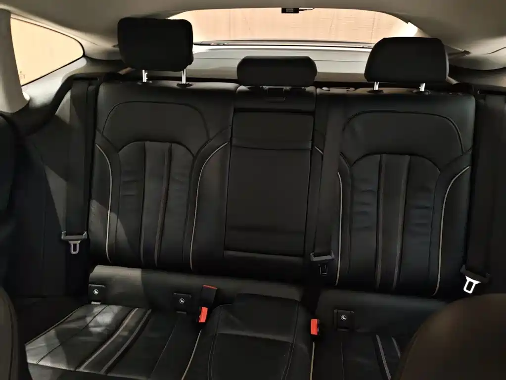 BMW 6 Series GT — миниатюра 17