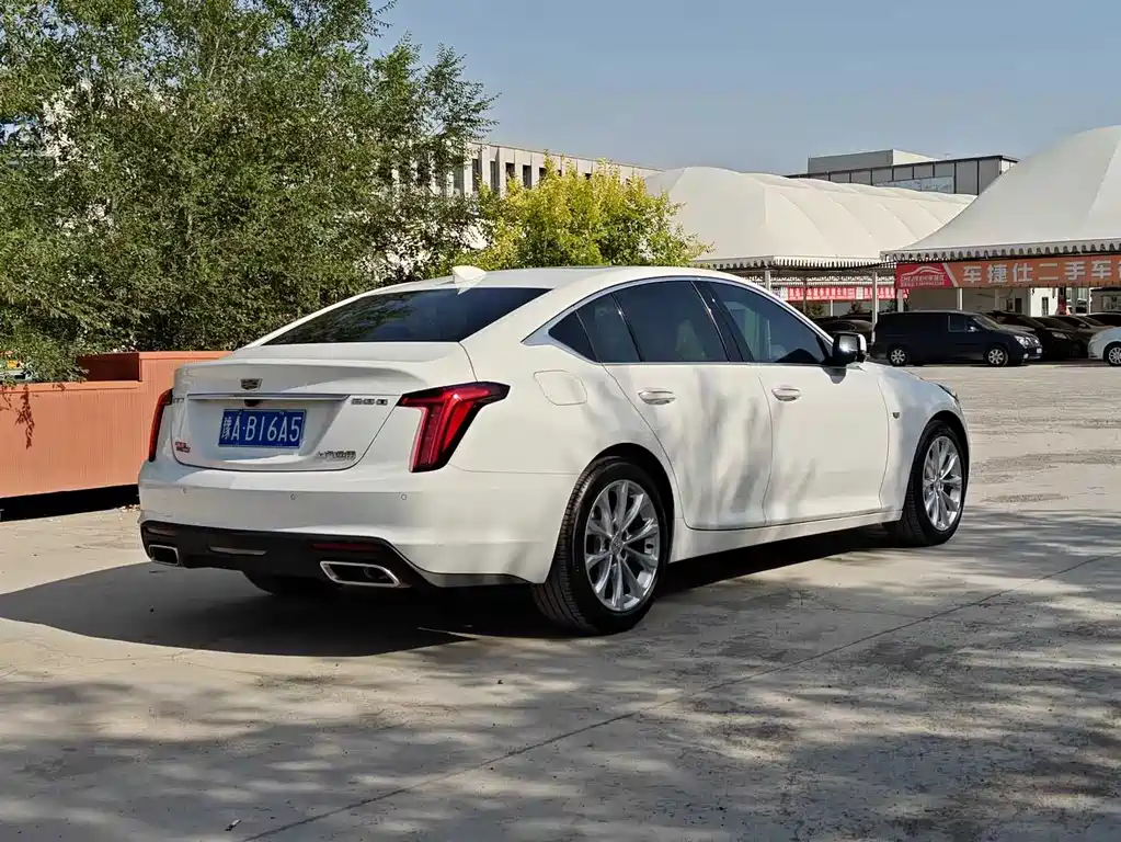 CADILLAC CT5