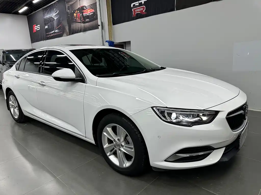 BUICK REGAL