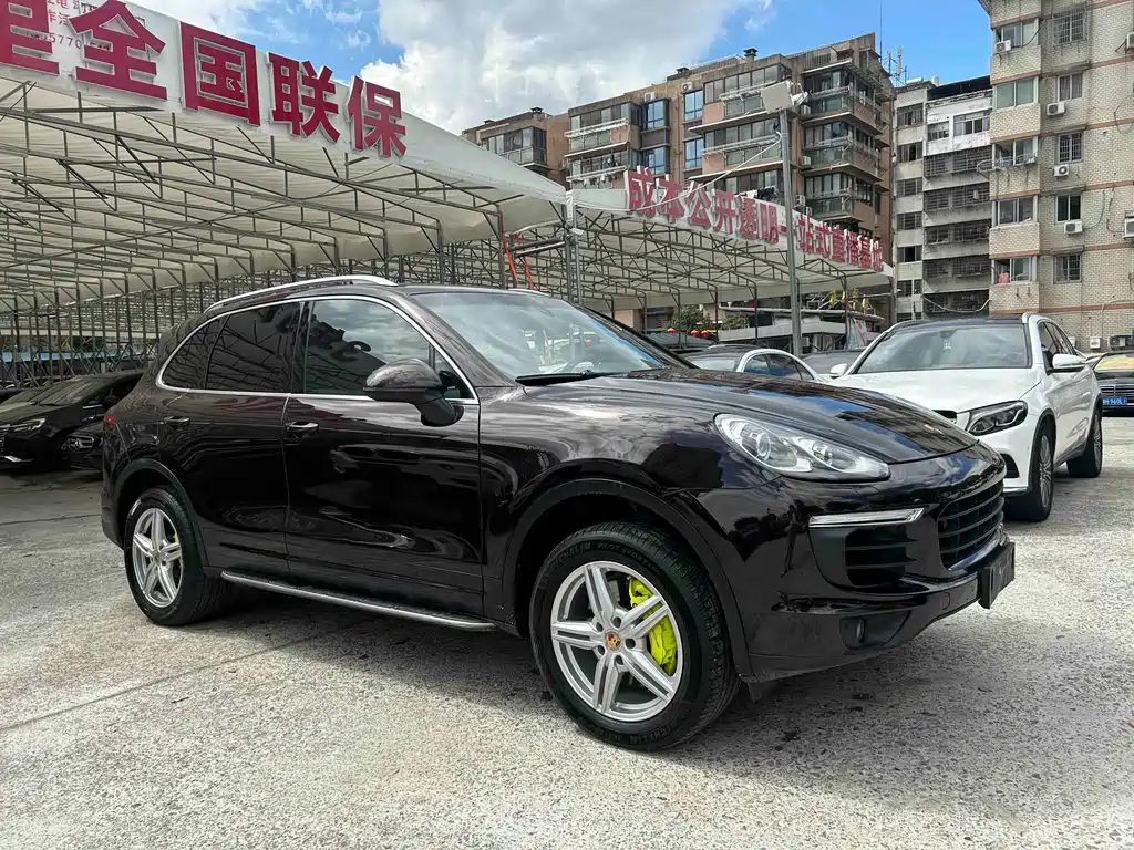 Porsche Cayenne Hybrid 2017
