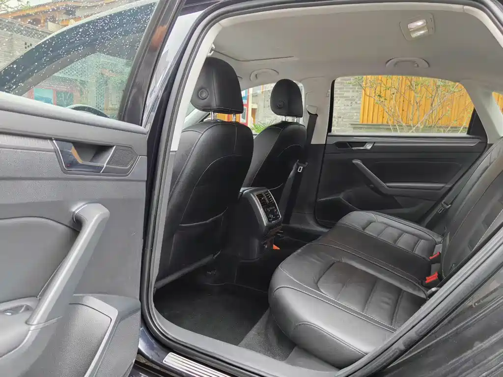 Volkswagen Passat 2017 280TSI DSG