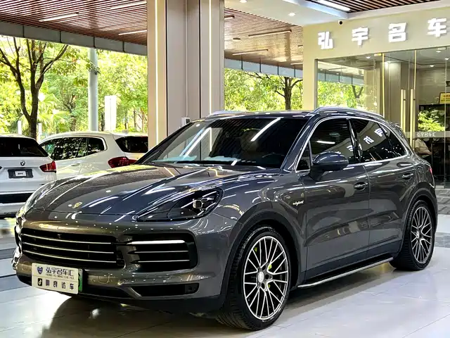 PORSCHE CAYENNE NEW ENERGY 2019