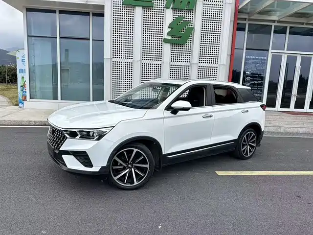 2019 Bestune T77