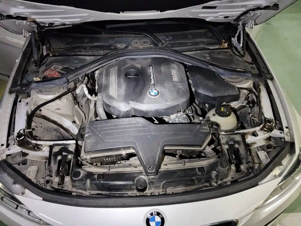 BMW 3 Series — миниатюра 11