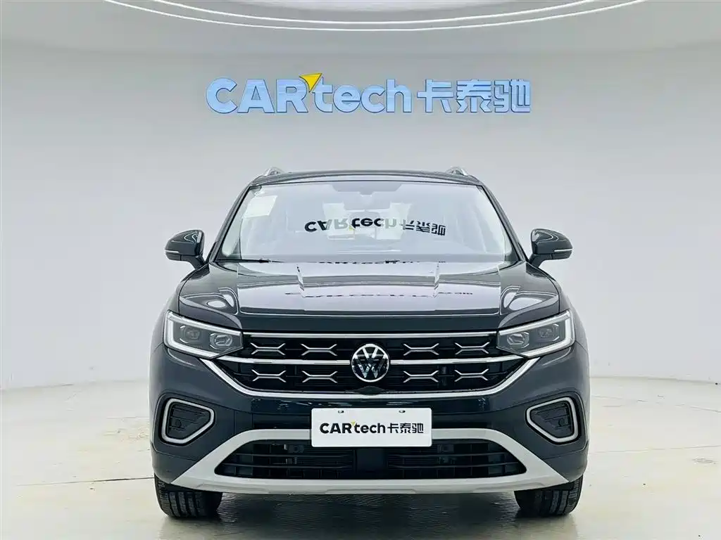 Volkswagen Tayron 2026 3000 300TSI