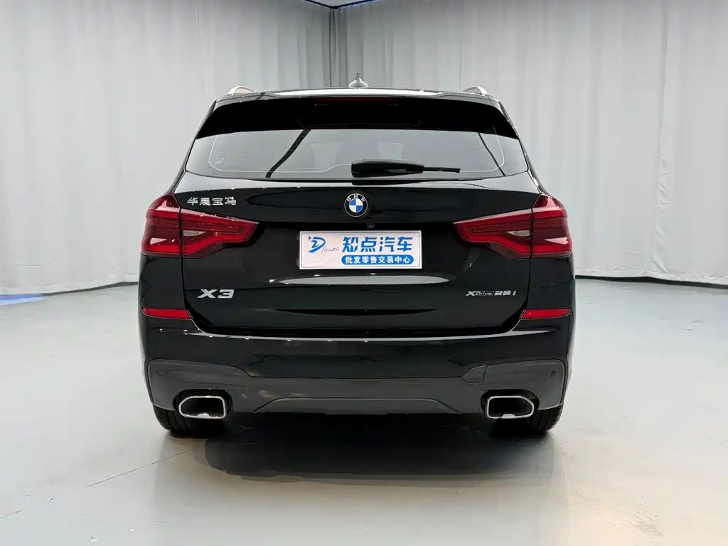 BMW X3 — миниатюра 8