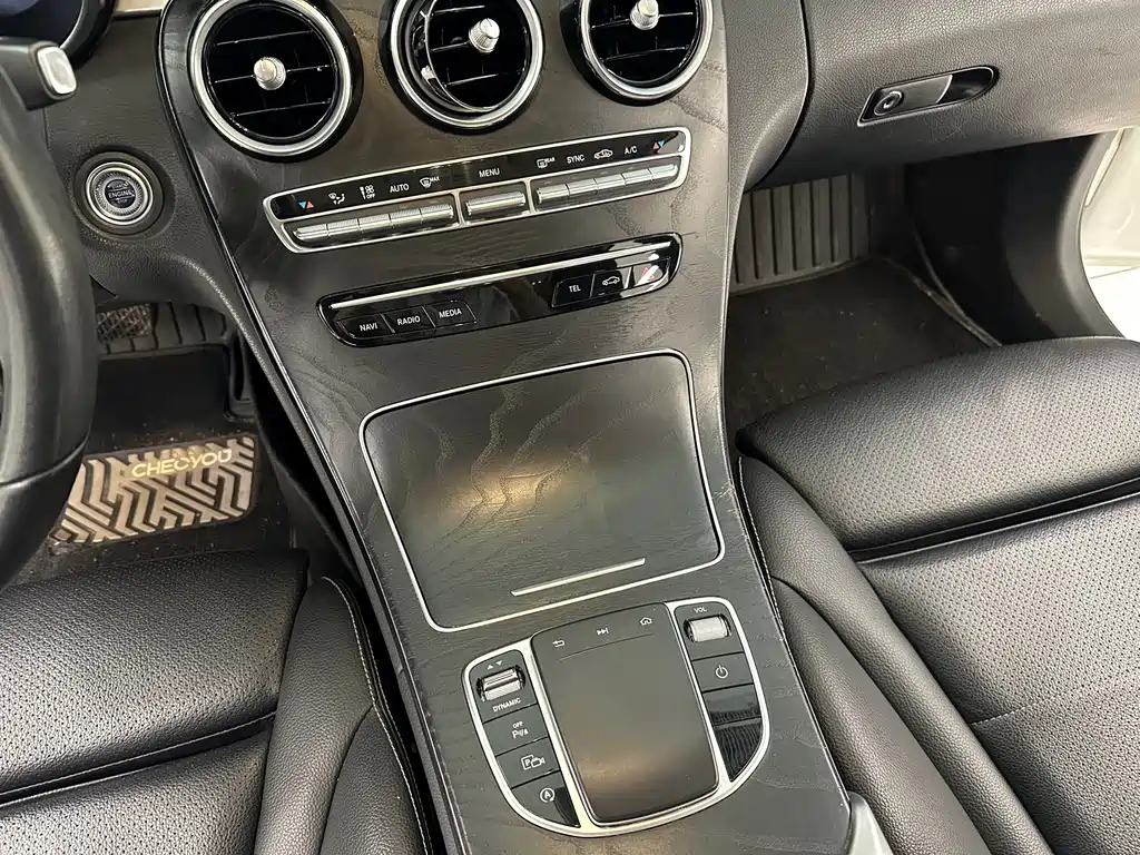 Mercedes-Benz C-Class — миниатюра 19