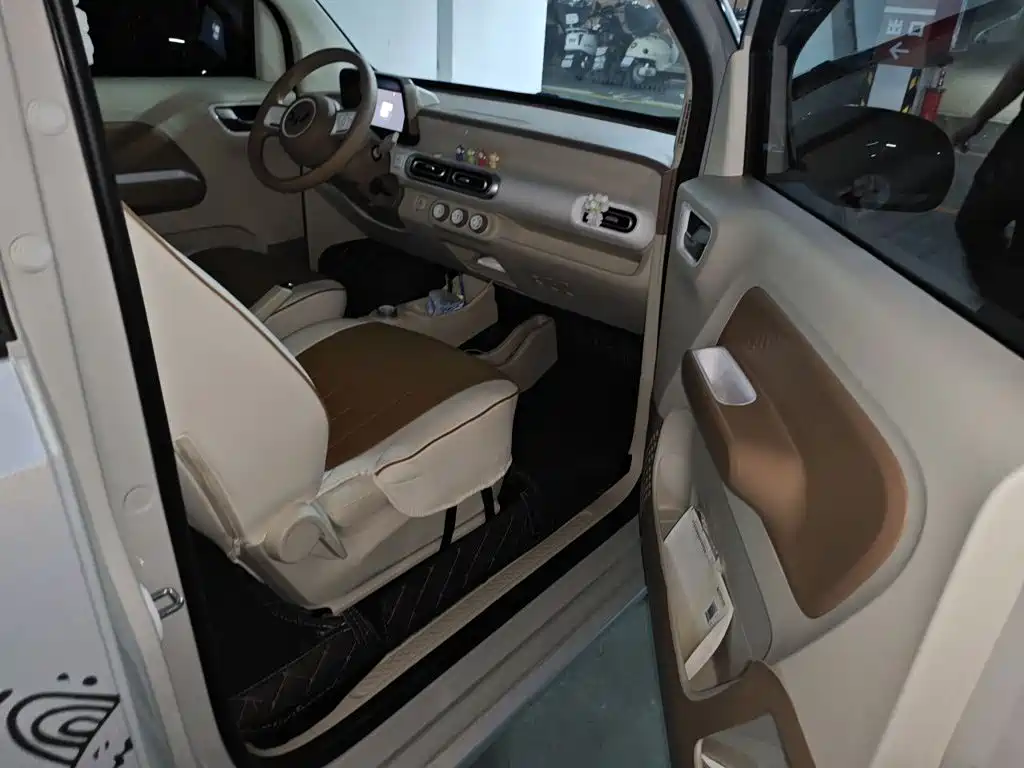 Wuling MINIEV — миниатюра 19