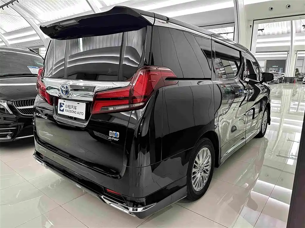 Toyota Alphard 2021 2.5L Luxury