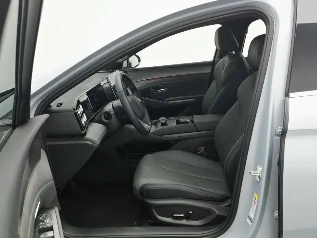 BYD Qin L — миниатюра 10