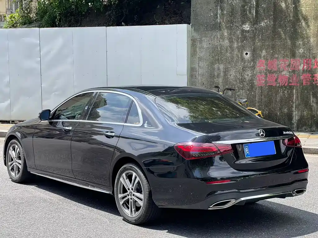 Mercedes-Benz E-Class E 2022 E 260 L Sport