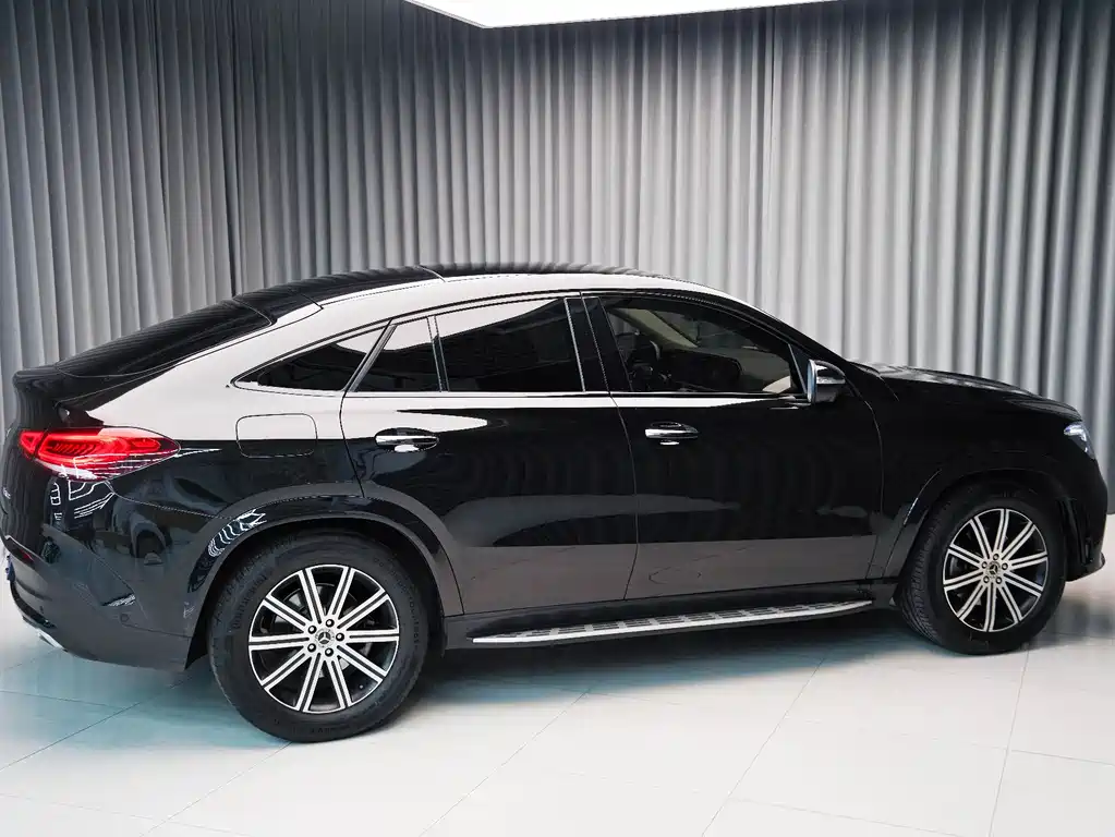 MERCEDES-BENZ GLE COUPE