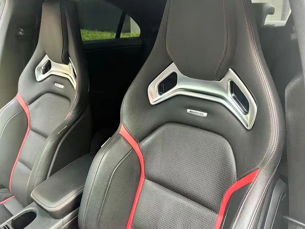 Mercedes-Benz CLA AMG — миниатюра 12