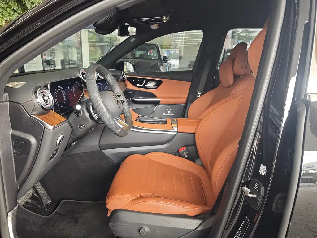 Mercedes-Benz GLC 2025 GLC 300 L 4MATIC 7 мест