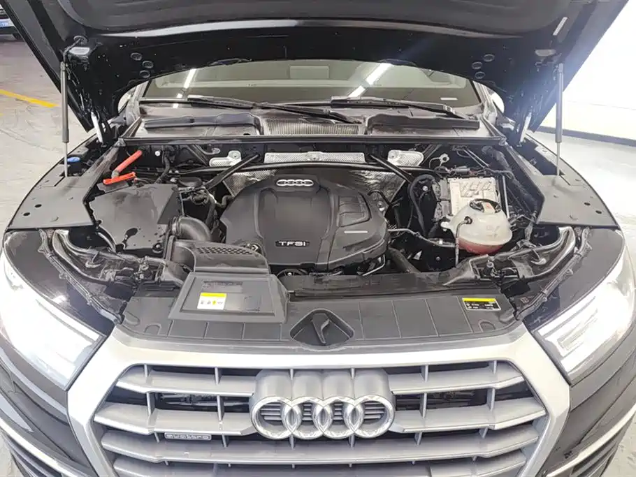 Audi Q5L 2020 40 TFSI