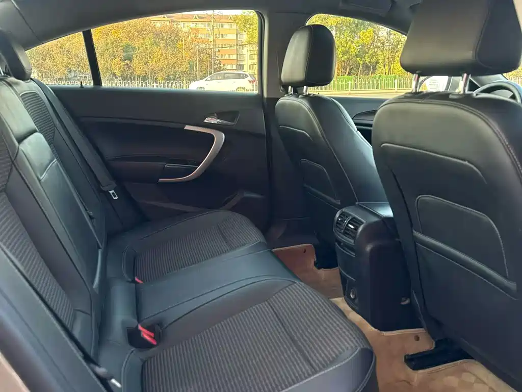Buick Regal 2015 1.6T Lead
