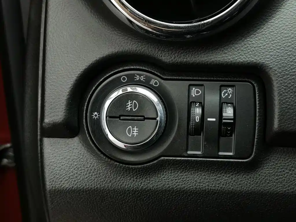 Chevrolet Trax — миниатюра 21