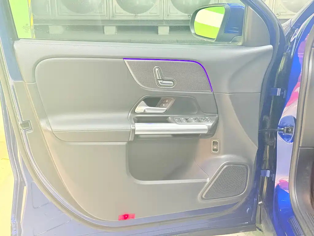 Mercedes-Benz EQA - фото 11