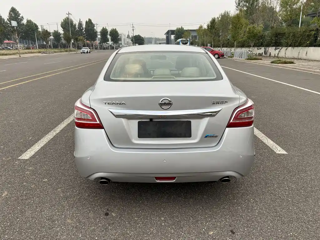 Nissan Teana — миниатюра 5