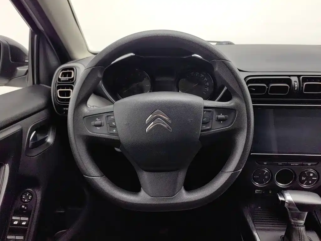 Citroen C3-XR — миниатюра 11