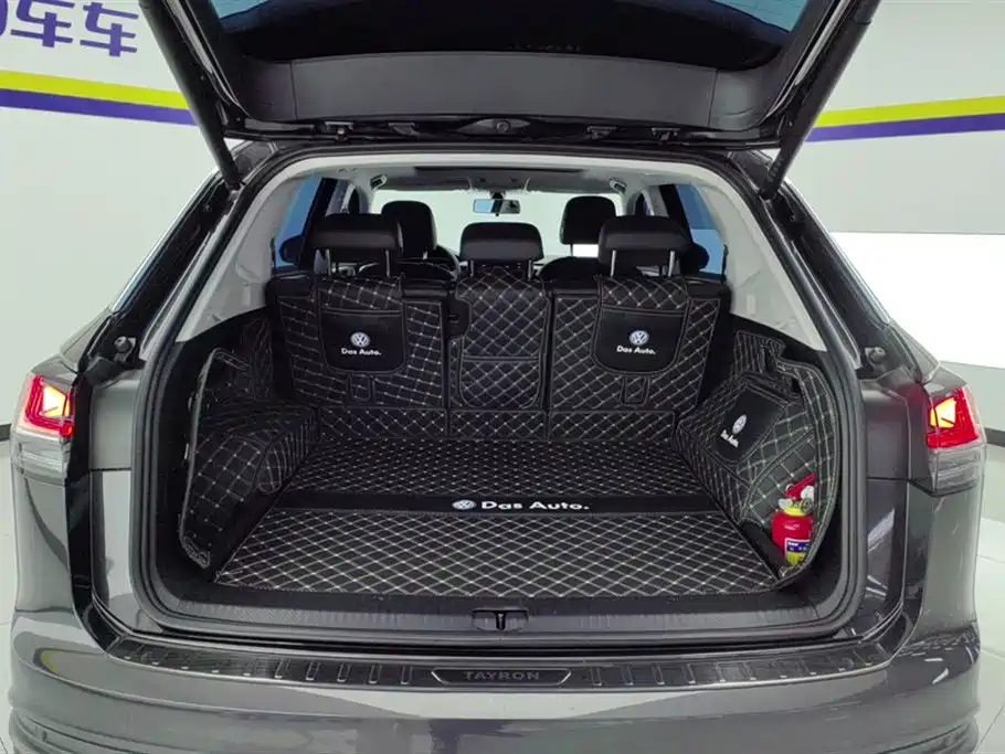 Volkswagen Tayron 2025 300TSI