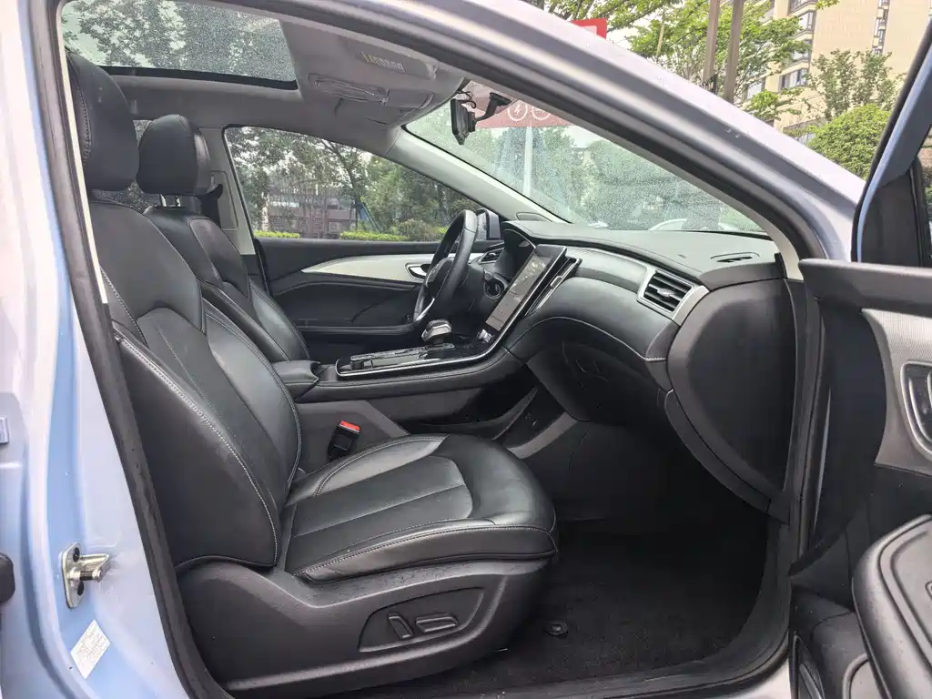 Roewe Feifan ER6 — миниатюра 12