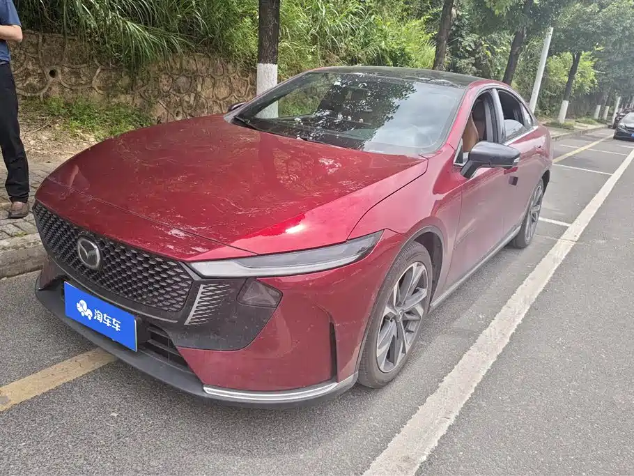 Mazda EZ-6 2025