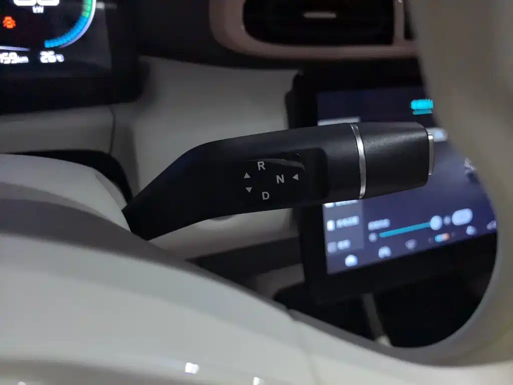 Leapmotor Leapmotor T03 — миниатюра 15