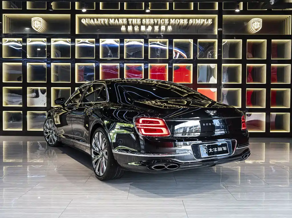 Bentley Flying Spur 2024 4.0T V8 Standard