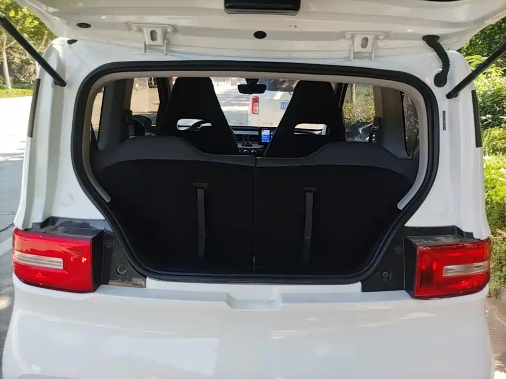 Wuling MINIEV — миниатюра 19