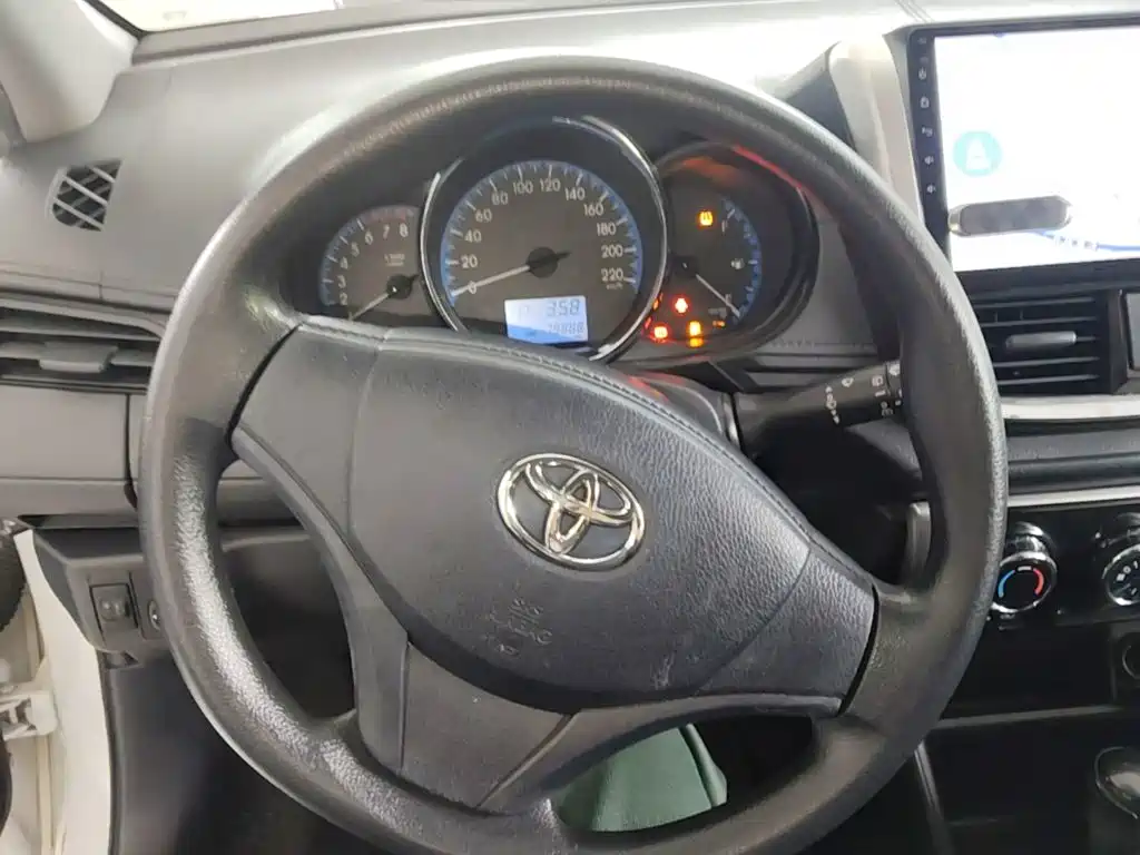 Toyota Vios FS — миниатюра 11
