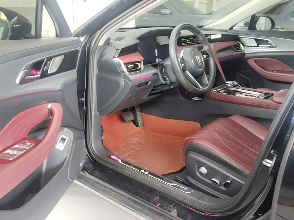 Hongqi Hongqi H5 — миниатюра 16