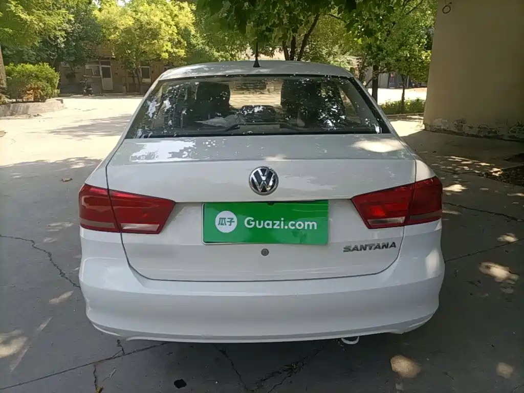 Volkswagen Santana — миниатюра 6
