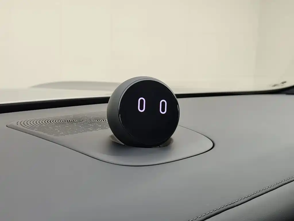 NIO ES8 — миниатюра 24
