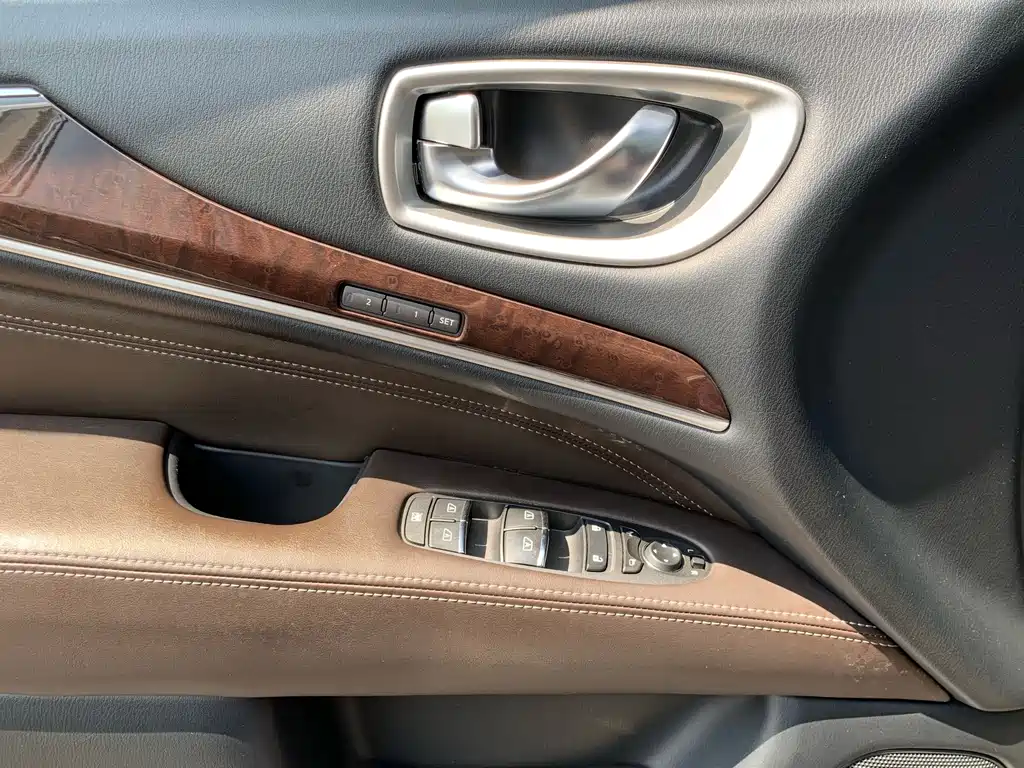 Infiniti QX60 (Import) — миниатюра 22