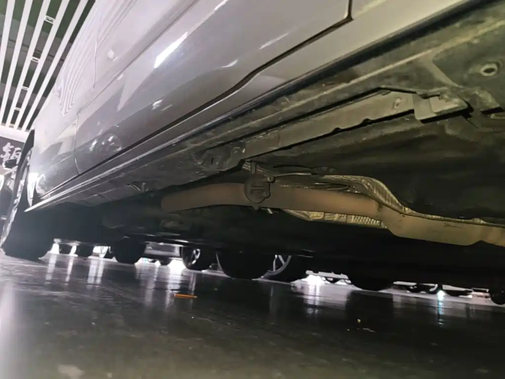 Toyota Sienna — миниатюра 21