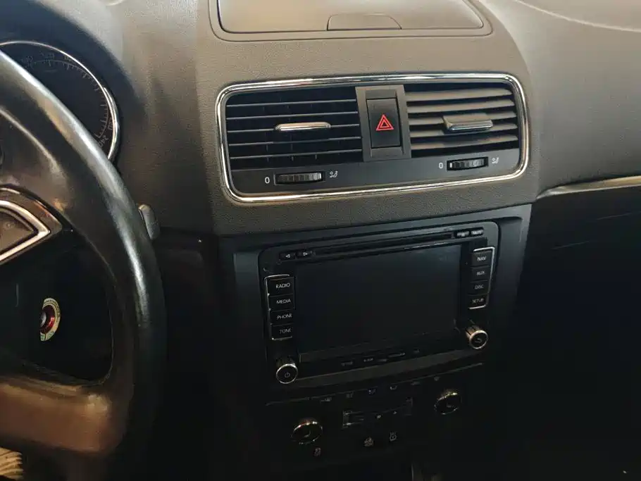 Skoda Yeti — миниатюра 13