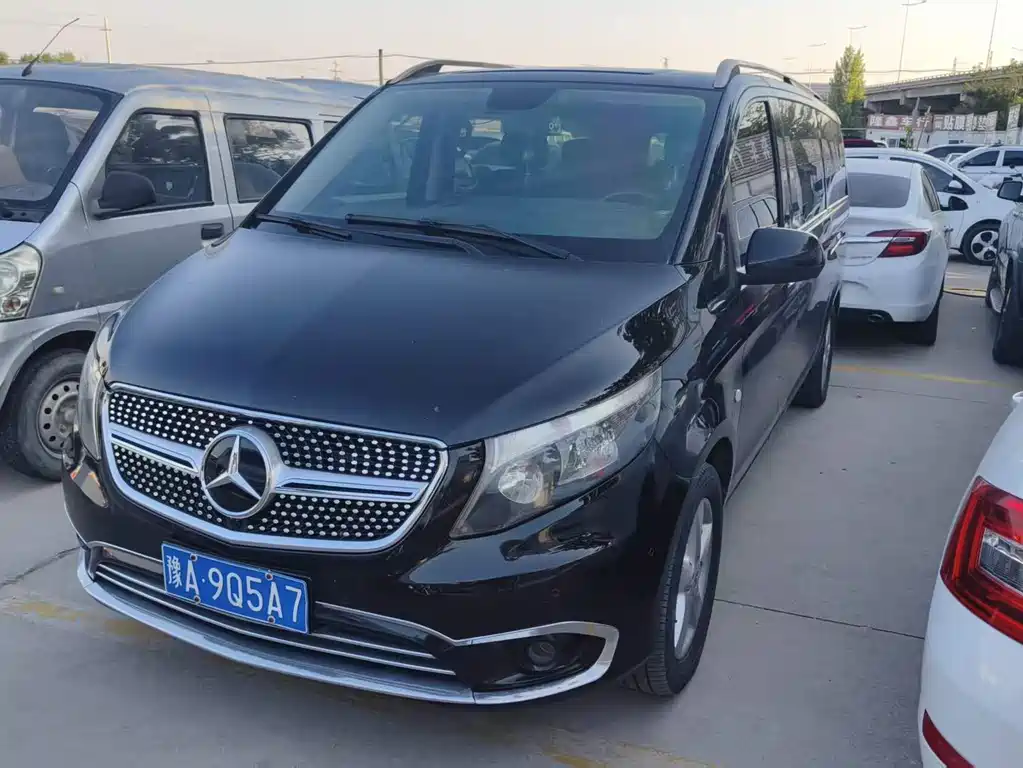 Mercedes-Benz Vito