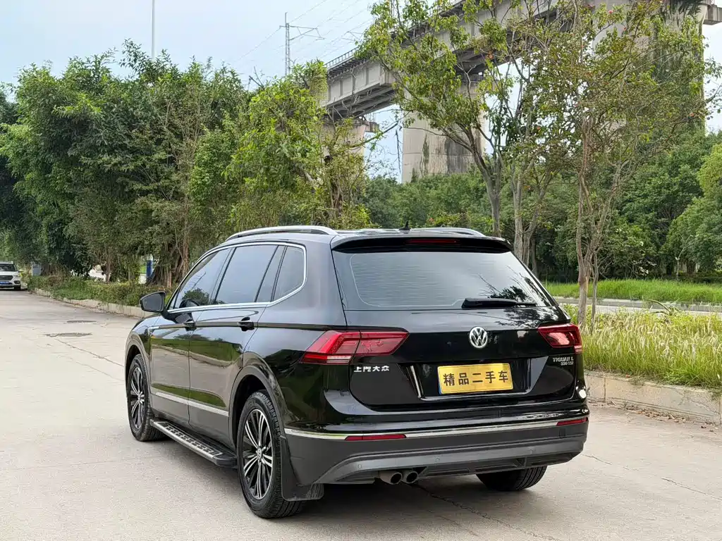Volkswagen Tiguan L — миниатюра 9